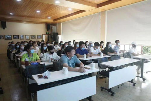 2021年玉溪市導(dǎo)游服務(wù)人員暨景區(qū)講解員培訓(xùn)班成功舉辦，助力旅行社服務(wù)提質(zhì)升級